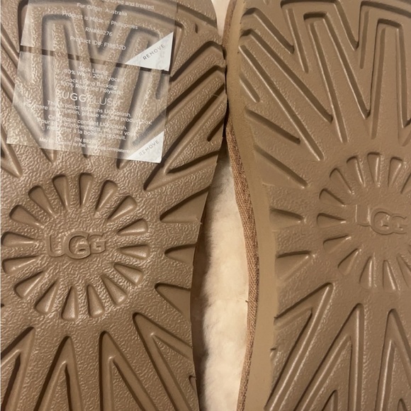 New without box Women Ugg Uggs shearling shoes booties Size 6 - Picture 8 of 11